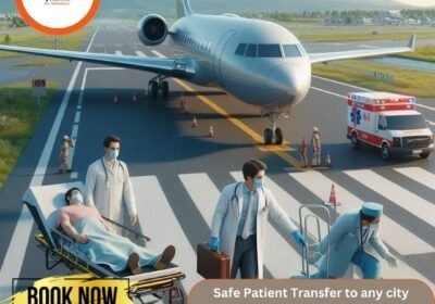 Vedanta-Air-Ambulance-Service-in-Mumbai-Creates-No-Discomfort-for-Patients-on-the-Way