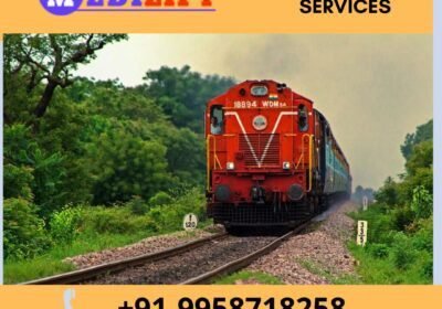 Avail-helpful-services-of-Medilift-Train-Ambulance-Service-in-Kolkata-