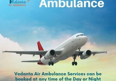 Vedanta-Air-Ambulance-in-Guwahati-is-Available-with-Qualified-Medical-Crew