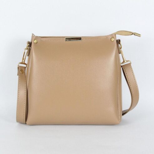 Girl’s Rexine Plain hand bag
