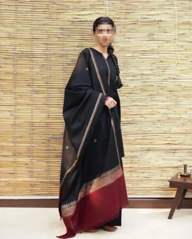 3 Pcs woman’s Unstitched dhanak Embroidered suits