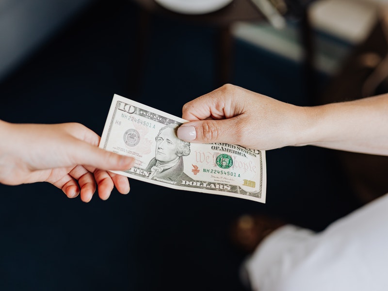 When Is the Right Time to Apply Online for Short Term Lending?