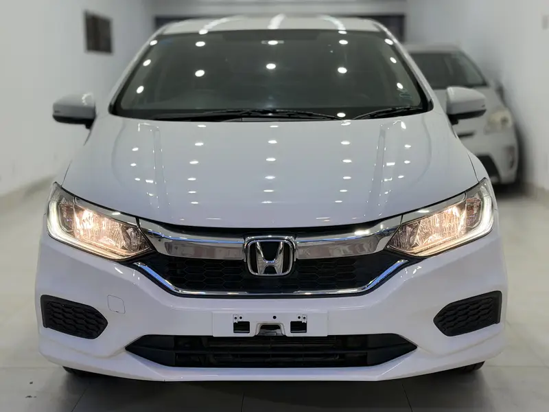 BANK LEASE HONDA CITY 2025 MODEL 1 YEAR PAID 2 YEARS REMANING