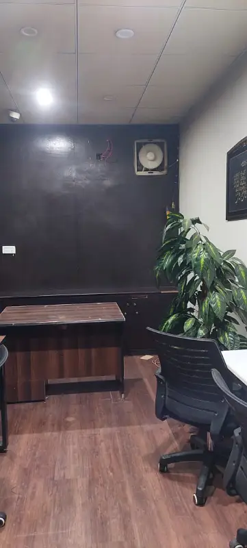 425 Sq Ft Office Space for Rent – Ready to Move