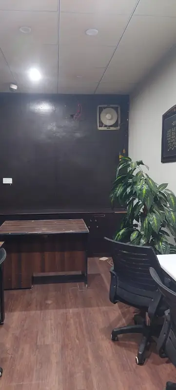 425 Sq Ft Office Space for Rent – Ready to Move