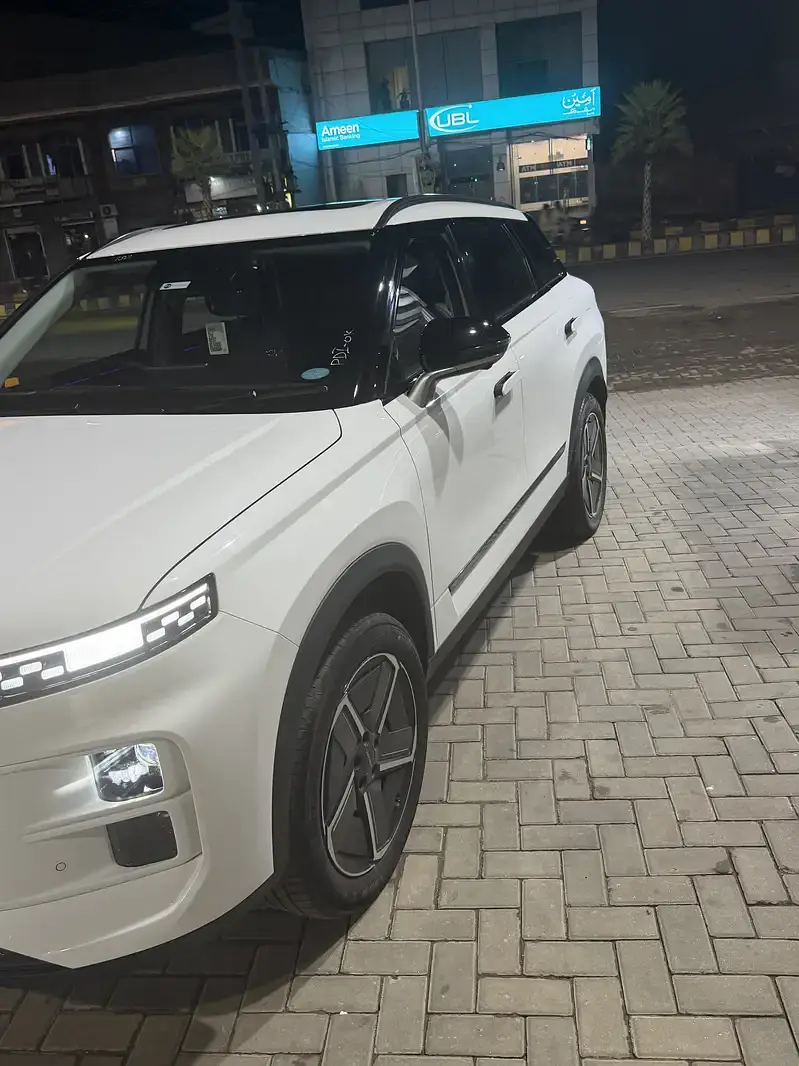 2026 Jaecoo J7 Crossover for Sale in Pakistan