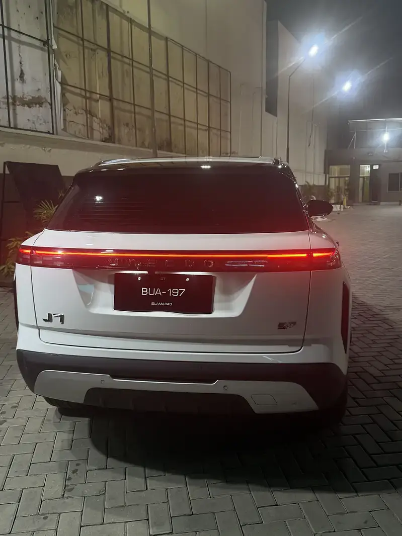 2026 Jaecoo J7 Crossover for Sale in Pakistan