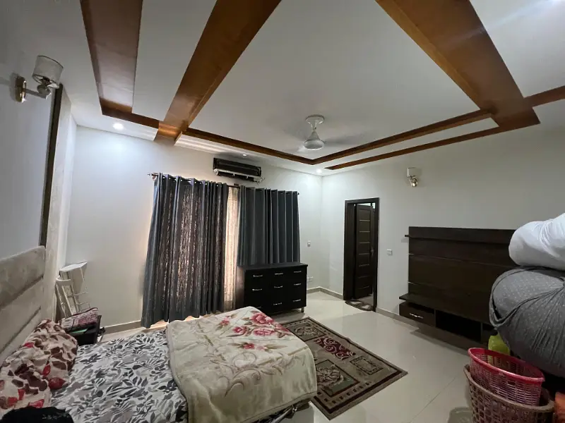 Fully Furnished 1 Kanal Upper Portion for Rent in DHA Phase 2