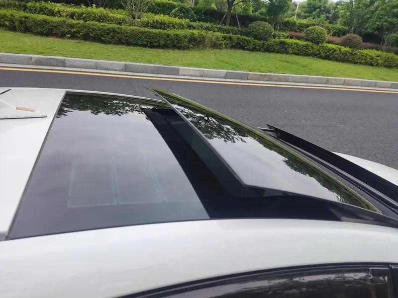 Toyota Prius 2010 Pearl White | Hybrid Family Car | Sunroof