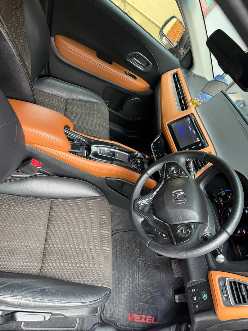 Honda Vezel 2014 Z Sensing for Sale in Pakistan – Genuine Condition